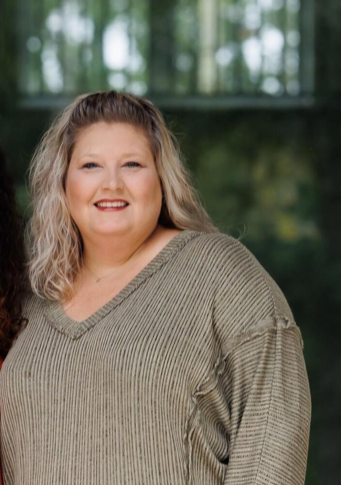 Photo of Deputy Circuit Clerk D.D. Dixon